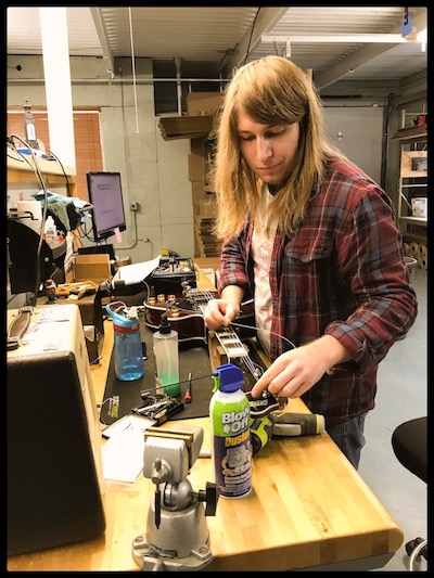 Guitar Luthier Tyler Schenk Guitar Luthier Tyler Schenk